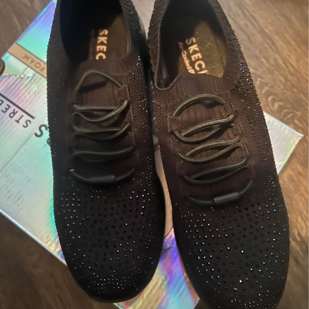 Bundle DEAL Sneakers women”s size 8